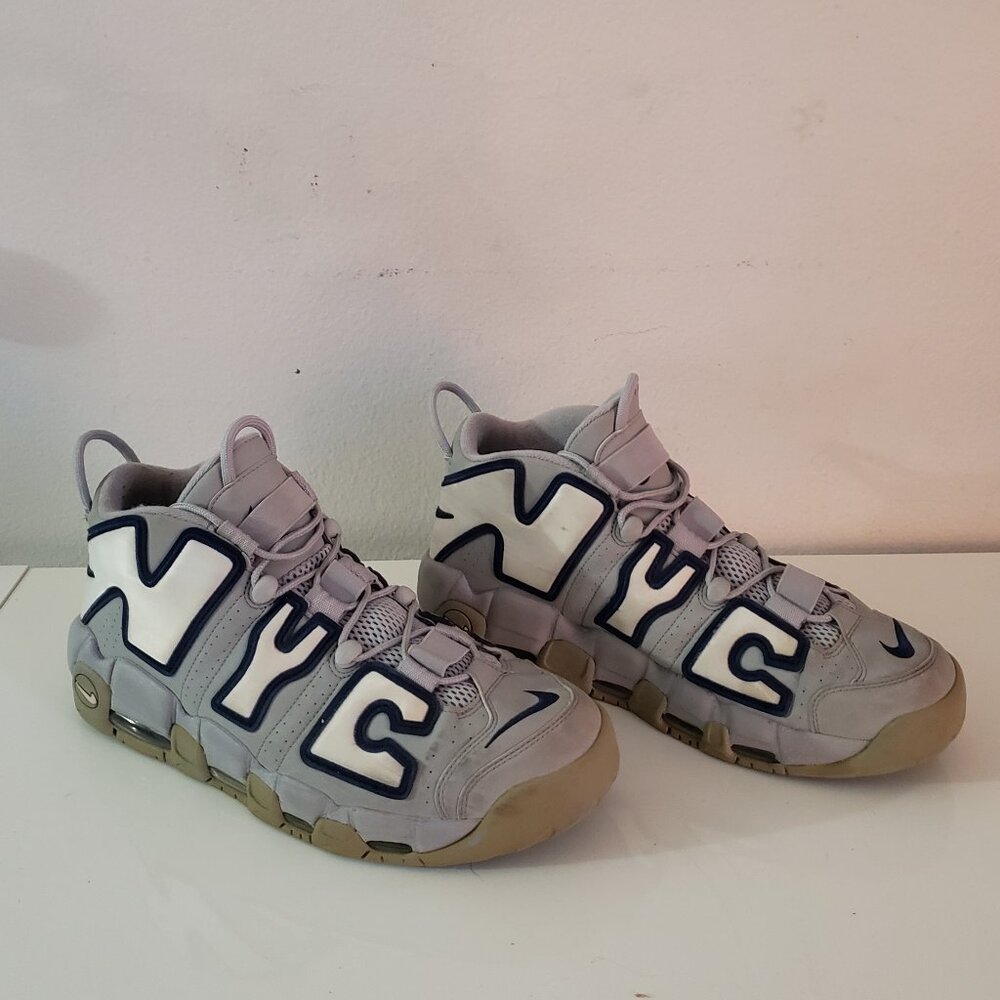 NIKE AIR MORE UPTEMPO